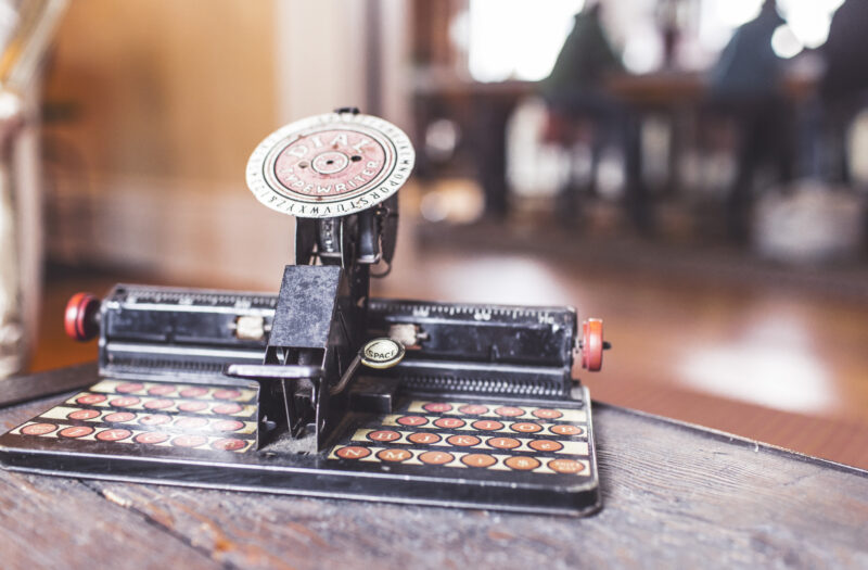Retro Typewriter Free Stock Photo